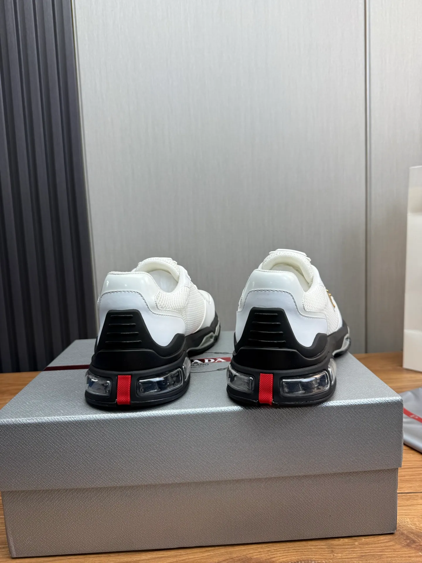 Men's shoes 💰660💰 [PRADA] Men's shoes are popular in the counter, high-quality shipments ✔️Official website synchronization, original imported cowhide with comfortable mesh + cowhide lining, 1⃣️:1⃣️reproduction, original factory air-cushioned original sole, 38-45